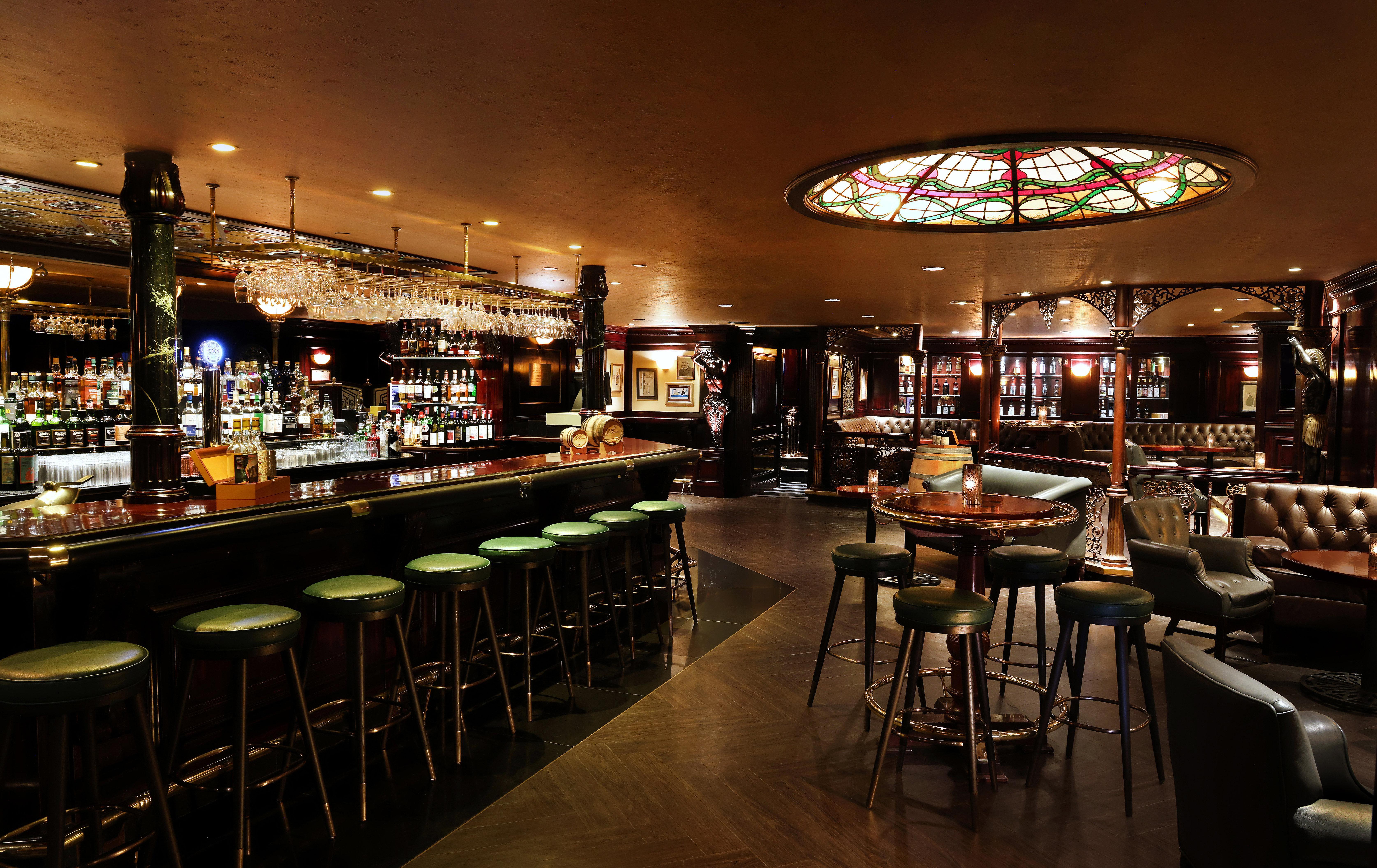 Intercontinental Grand Stanford Hong Kong By Ihg Hotel Kültér fotó Interior of the bar