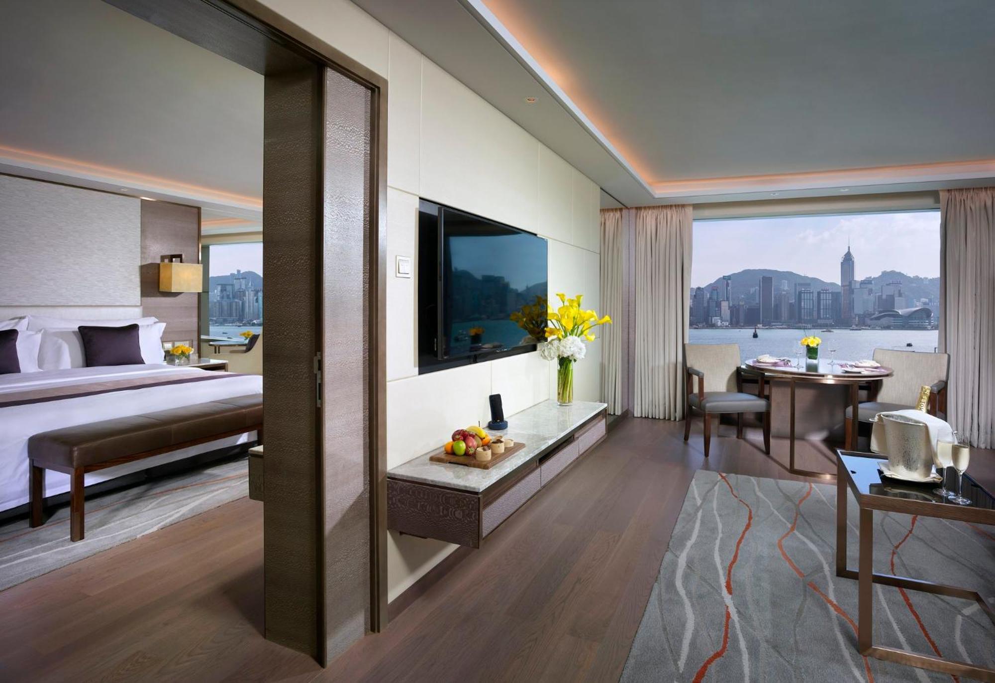 Intercontinental Grand Stanford Hong Kong By Ihg Hotel Kültér fotó A suite at the hotel